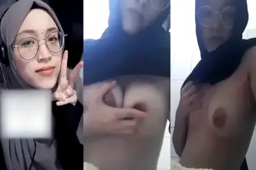 Bokep Jilbab Ukhti Berkacamata Dada Montok Basah poster