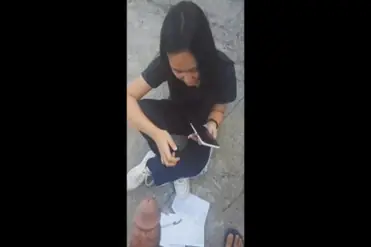 Kerja Kelompok Di Rumah Kosong Malah Wikwik poster
